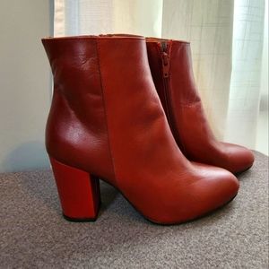 Women's trendy ankle boots
